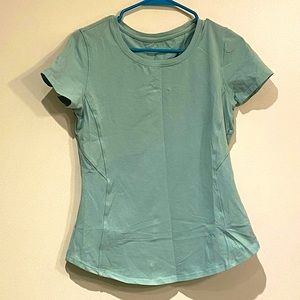 Balance Athletica Tee sz M